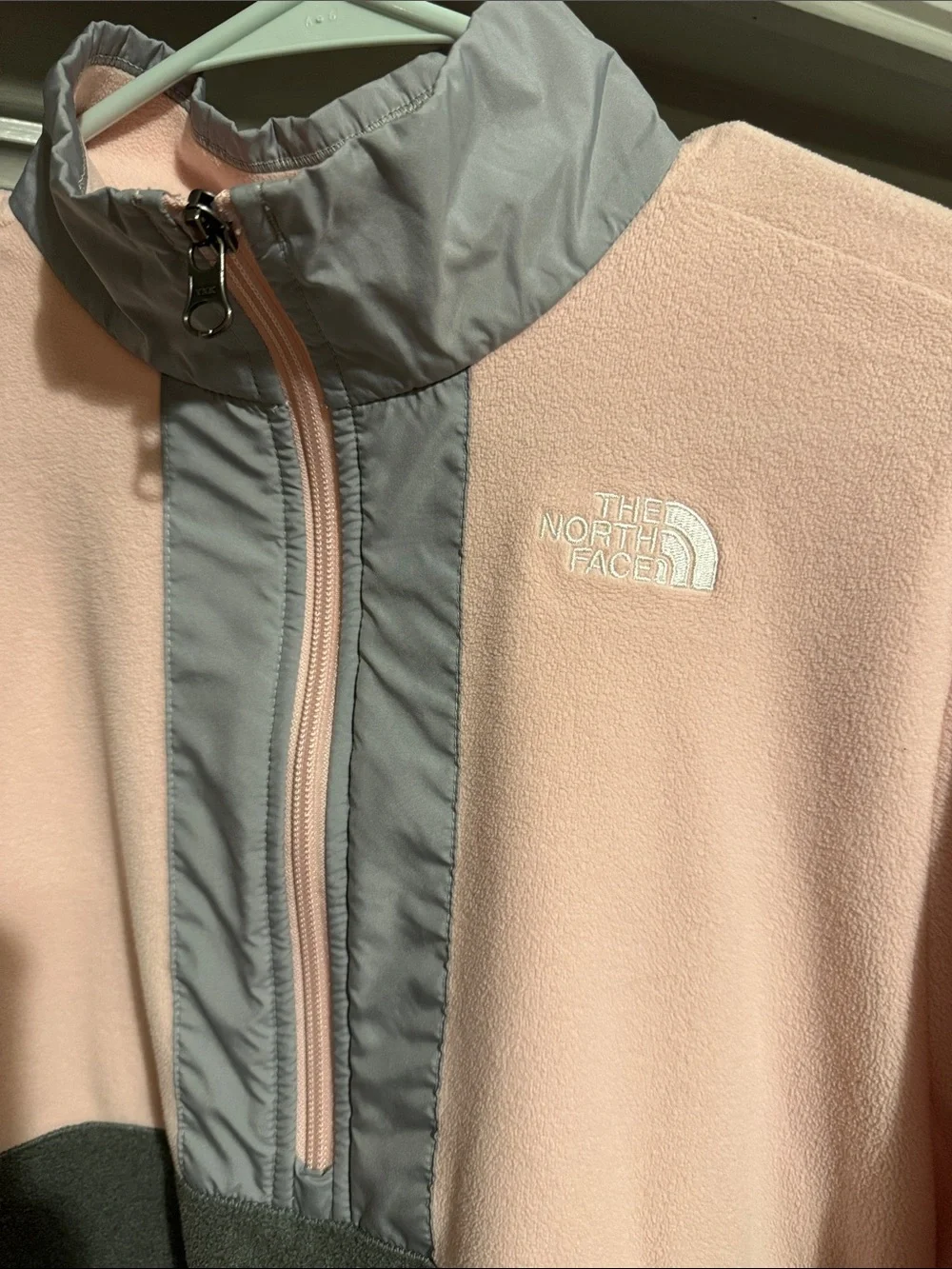 The North Face Pink YXL pink grey fleece half zip pullover EUC